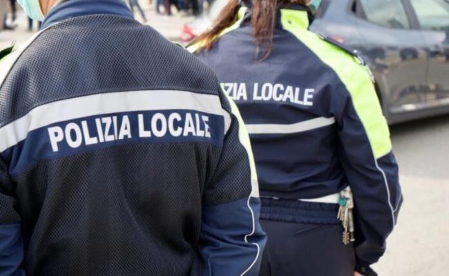 &laquo;Le vigilesse vanno licenziate, chiesero aiuto ai mafiosi&raquo;: la Procura generale e il Comune di Bari si costituiscono in appello