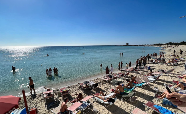 Estorsioni ai titolari dei lidi di Porto Cesareo: la Procura chiede 28 anni per una famiglia di pastori