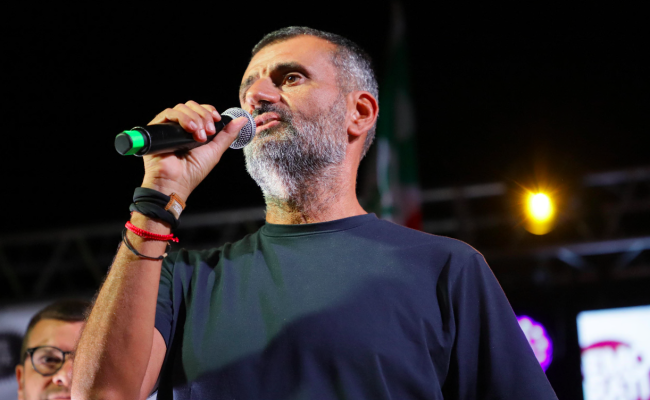 Decaro ora studia lo schema per una giunta senza scontenti