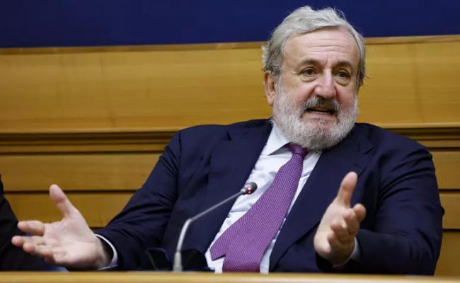 Emiliano: «Non torno a fare il magistrato, sarei come un orso al luna park. Io assessore? Se Decaro vuole, ci sono»