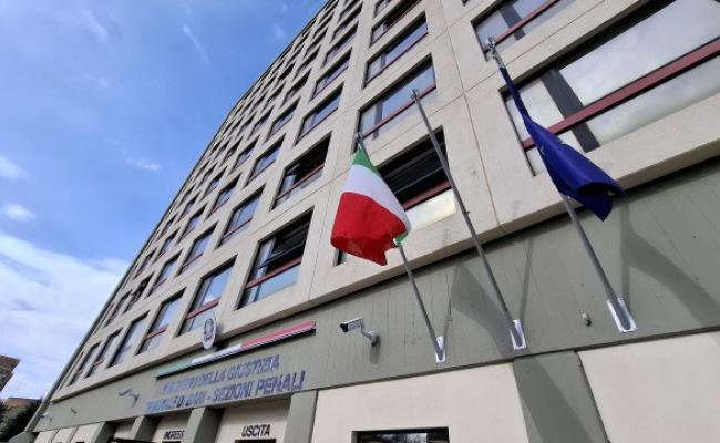Appalti truccati alla Asl di Bari, nuovi indagati dopo le rivelazioni del dirigente arrestato