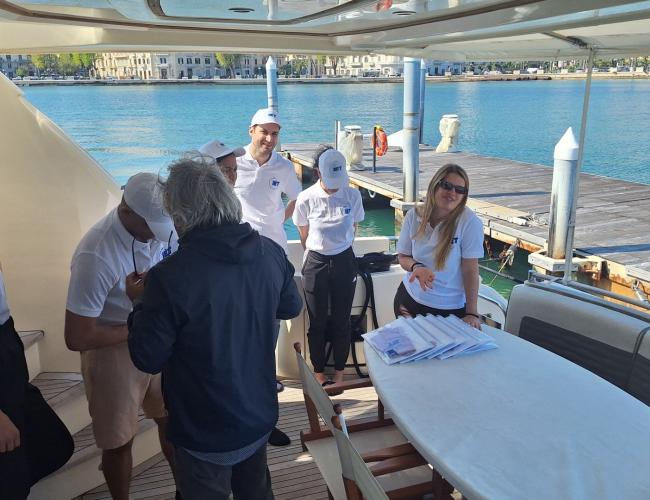 Bari, tre giorni di formazione su yacht per studenti aspiranti hostess e steward di bordo