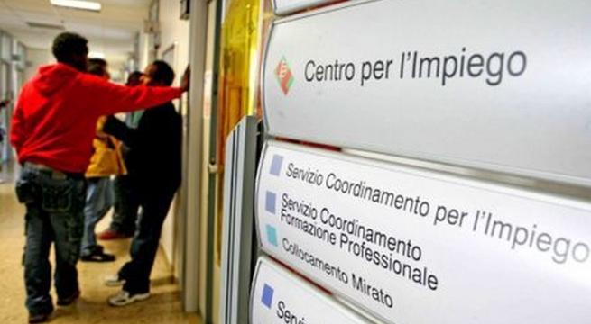 Fase 3, sono già 2mila i pugliesi che hanno ricevuto i 500 euro del Red