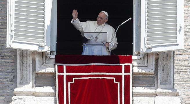 Il Papa ringrazia: incontro di Bari segno eloquente di unit&agrave; dei cristiani