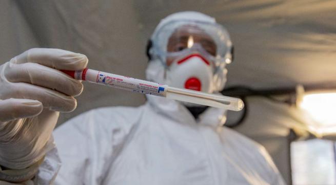 Tamponi, ok ai primi 8 laboratori privati: dal 14 altri 6mila test al giorno