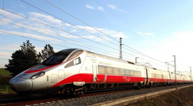 Vacanze: Roma e la Puglia collegate da 6 treni in più per il weekend dal 7 al 9 agosto