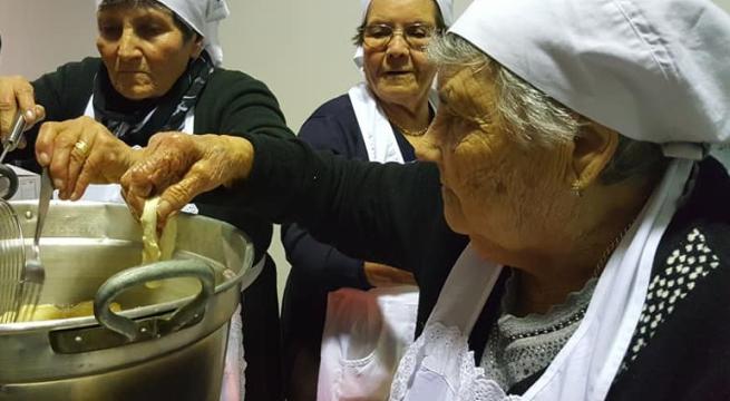 Nonne chef con i sapori tradizionali di Maratea, Craco e Melfi