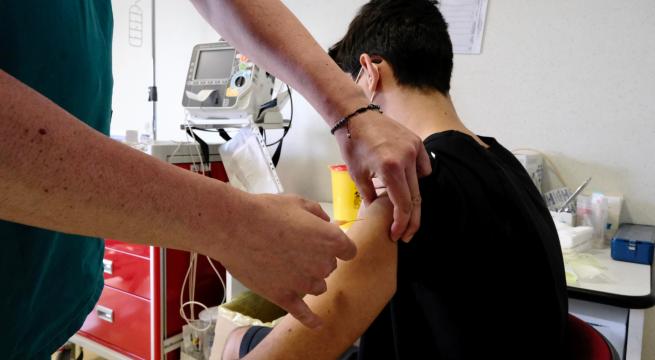 Bari, figli contro i genitori no vax: battaglia sui diritti in vista 