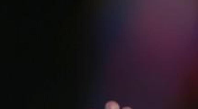 Girl, 12, beaten by classmate, for wearing crucifix - update