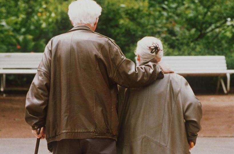 Il Covid abbatte le aspettative di vita: in Puglia il calo più consistente