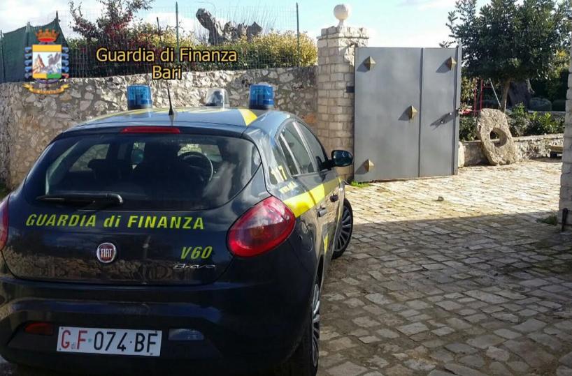 la villa sequestrata dalla Gdf