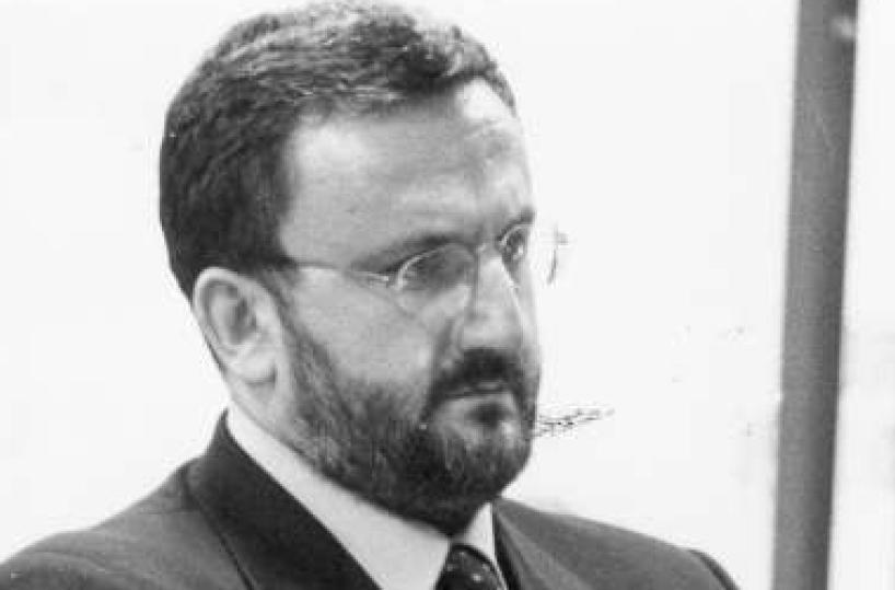 Ricordate, compagni il rosso sottoscala della storia di Bari?