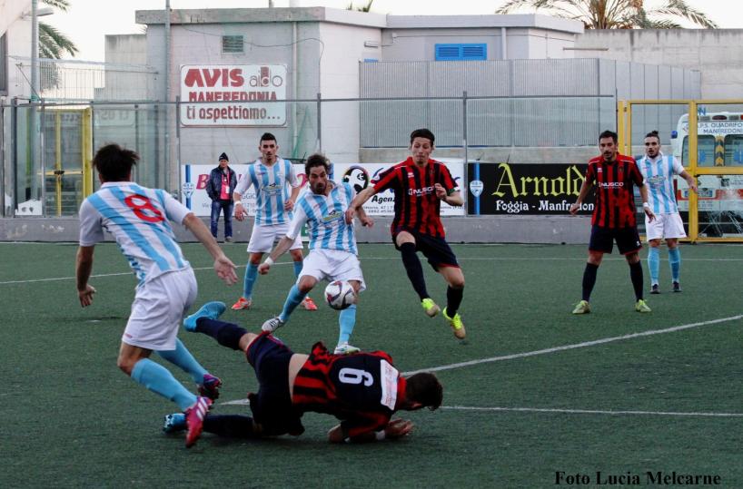 Ko a Manfredonia aggrediti calciatori del Potenza