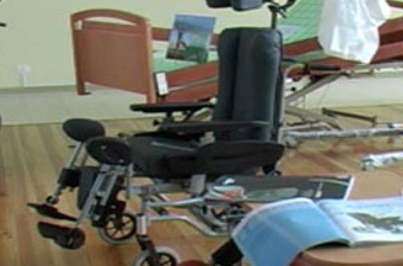 attrezzi disabili