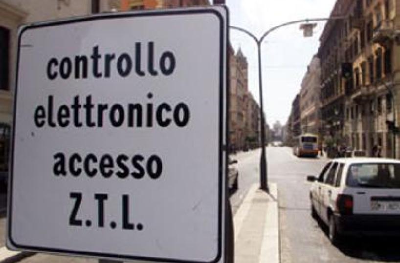 varco ztl lecce