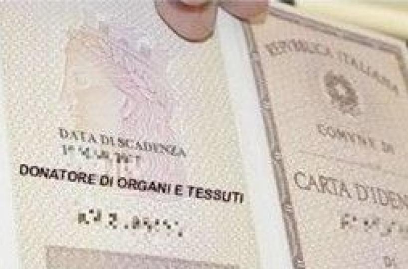 donatore di organi su carta d'identità