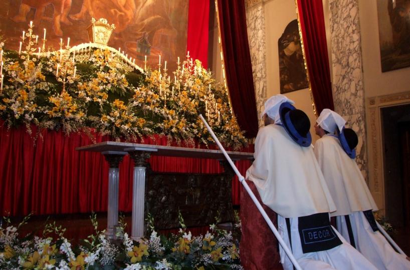 perdoni al Carmine. L'Adorazione 
