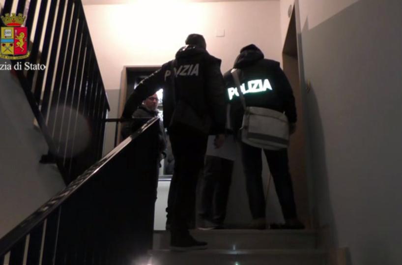 Mafia, nuovo blitz a Bari23 arresti contro clan Parisi