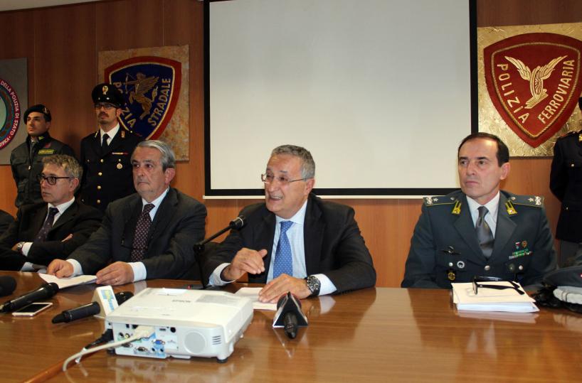 operazione polizia finanza