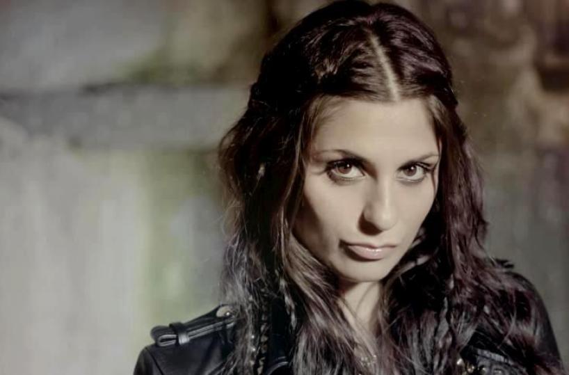 Fanya stupiscee provocacon il nuovo singolo