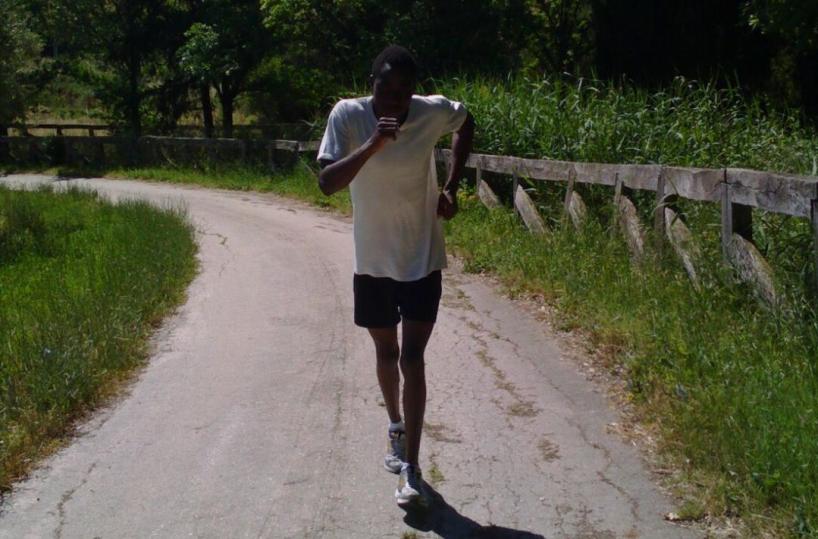 Ahmed Tunji giovane nigeriano maratoneta