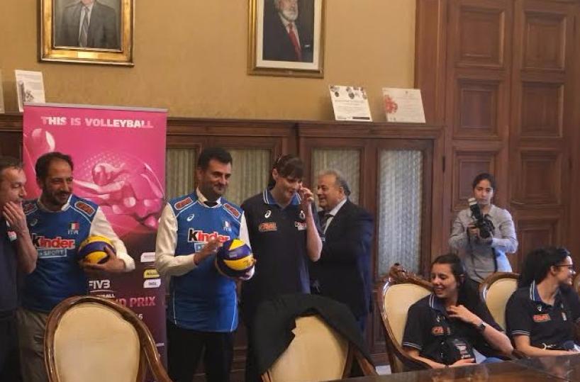 Pallavolo, Decaro in azzurro saluta atlete Word Grand Prix