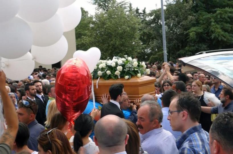 funerali giovani ad Altamura