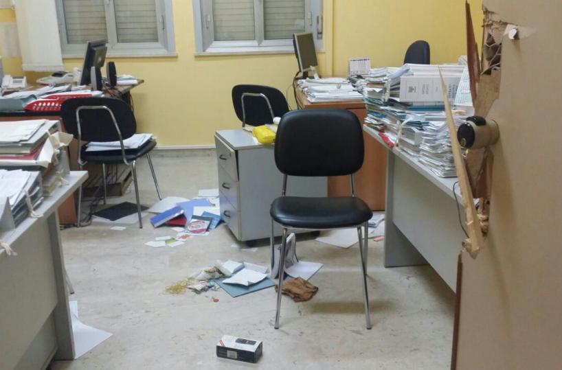 vandali ufficio