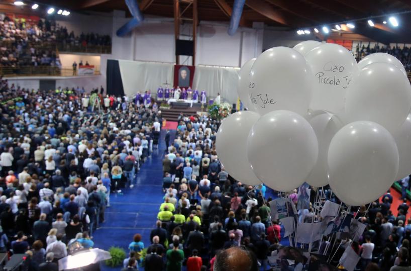 palloncini per Jole, vittima incidente ferroviario di Andria