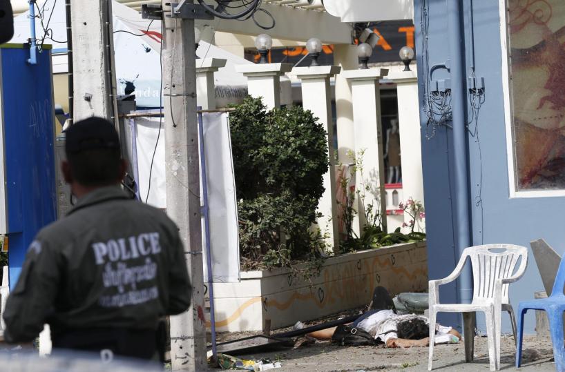 Thailandia, il giorno delle bombe4 morti, 40 feriti (anche 2 italiani)