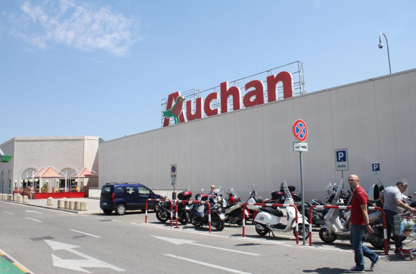 auchan taranto