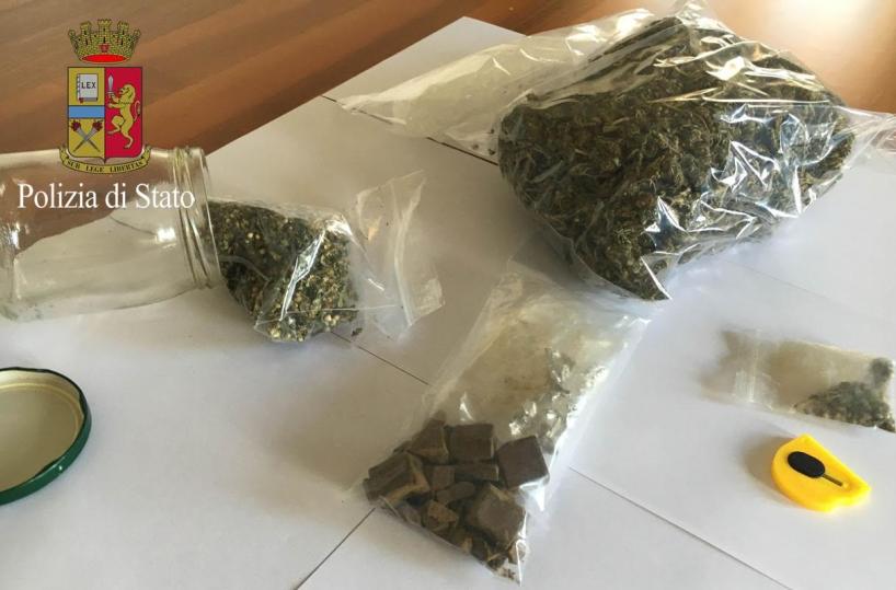 Mezzo chilo di drogapreso spacciatore a Bari