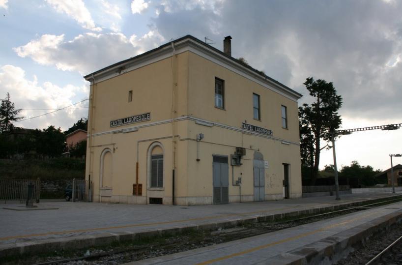 stazione Castel Lagopesole