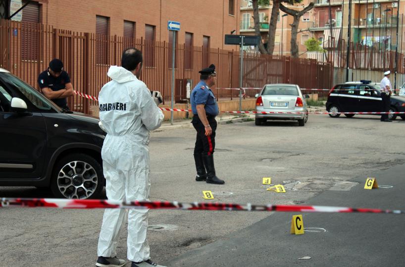 Agguato a Foggia, feritoil boss e nipote di 4 anni