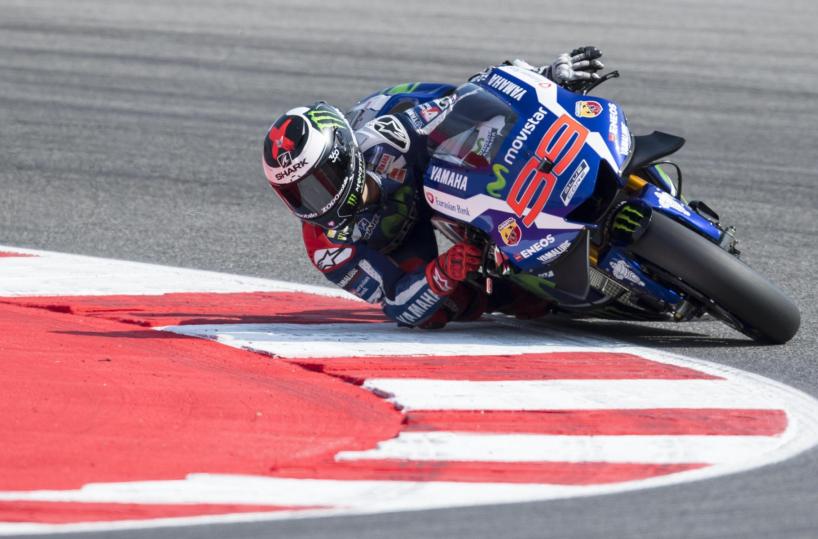 Lorenzo in pole Rossi è secondo Sorpresa Pirro: 5°