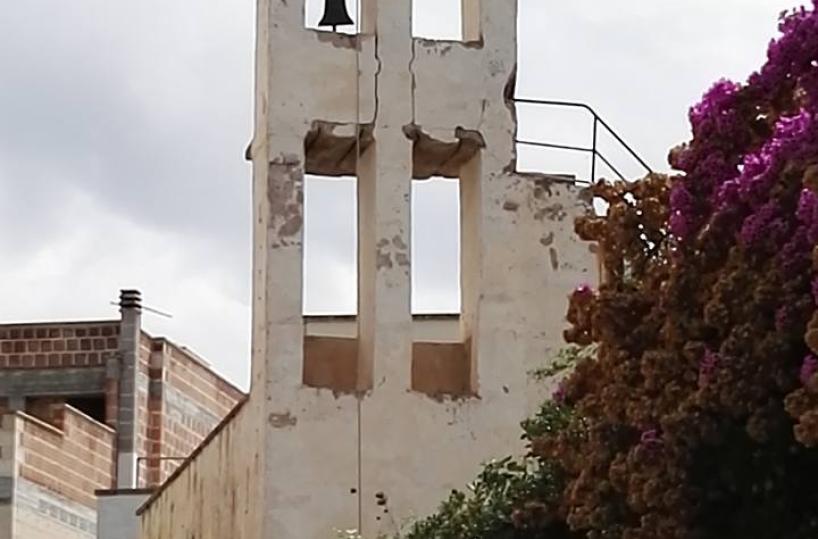 A Santa Maria al BagnoIl campanile rischia di crollare