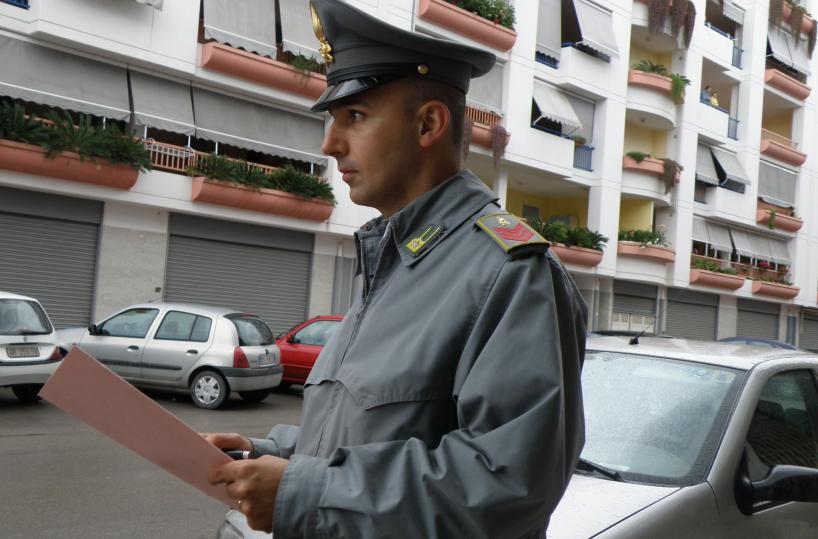 Case «in nero» a Barlettaassolti i re del mattone