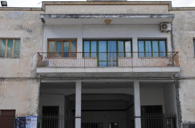 Soleto, bimbo con problemicostretto a cambiare scuola
