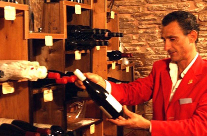 SOMMELIER Dino Saulle