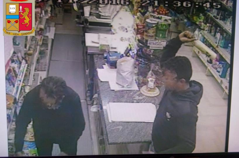 Assalto a colpi di bottigliapreso rapinatore ad Andria