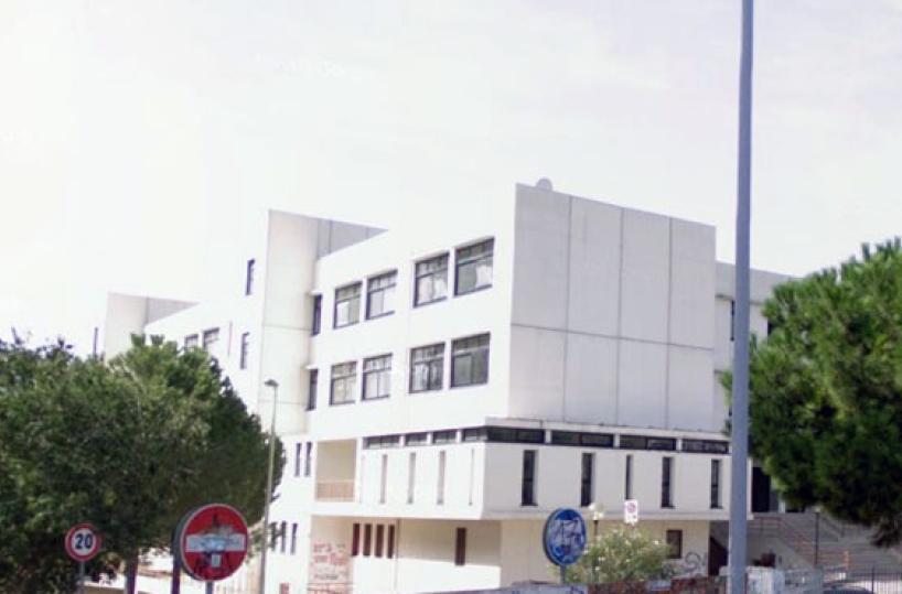 Liceo Classico Socrate di Bari sito in via S. Tommaso D'Aquino, 70124