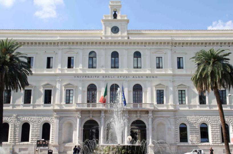 Palazzo Ateneo sito in Piazza Umberto I, 1, 70121 Bari