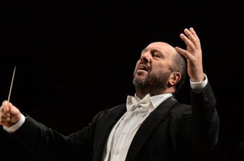Il maestro Enrico Dindo
