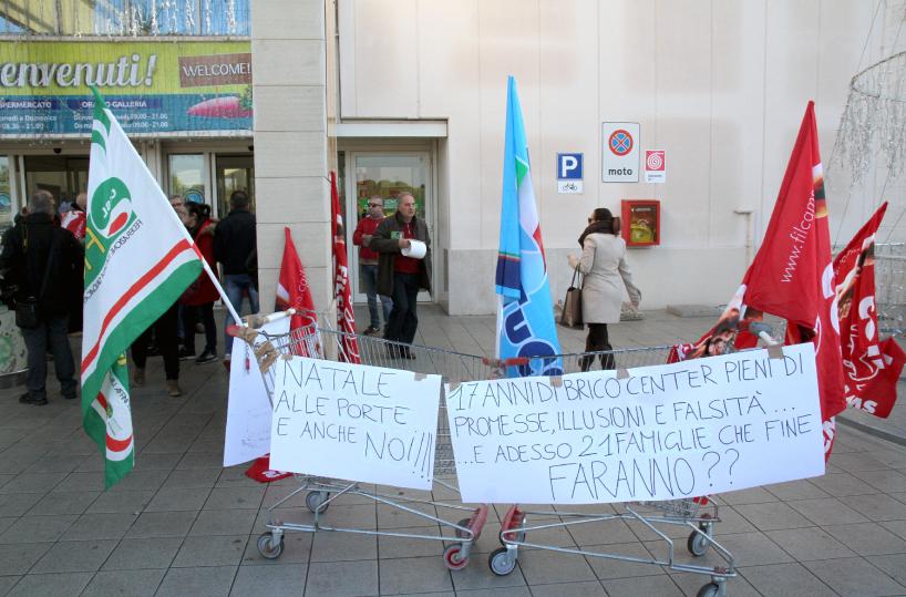 Chiude il Brico a Taranto a rischio 21 lavoratori