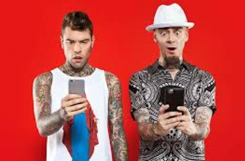 J-Ax e Fedez al concertone di Capodanno in piazza a Bari