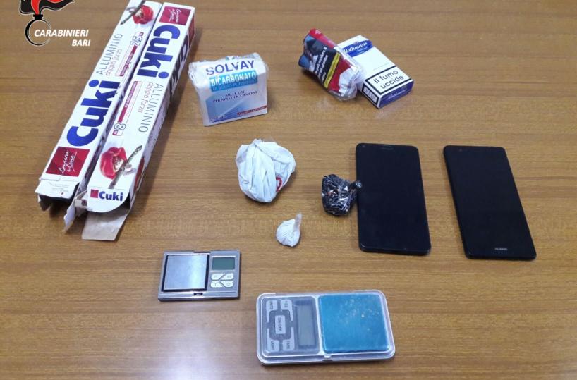 Noci, arrestato spacciatore «Indiano» scova la cocaina