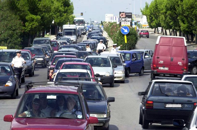Puglia, la crisi del bollo auto  nemmeno Equitalia funziona