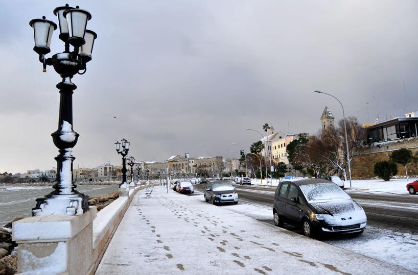 Decaro: scuole chiuse a Bari?«Aspetto il meteo, decido domani»