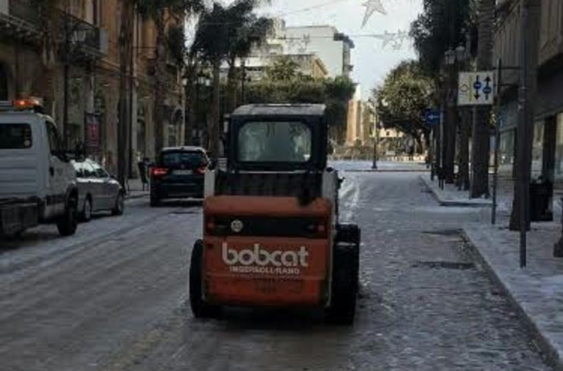 Neve, a Brindisi scuolechiuse forse anche domni