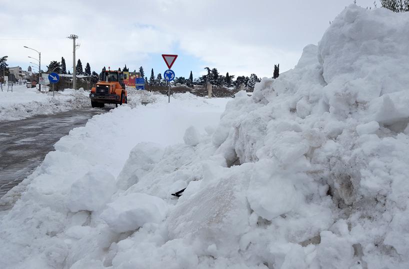 Emergenza neve, la Regionechiede lo stato di calamità